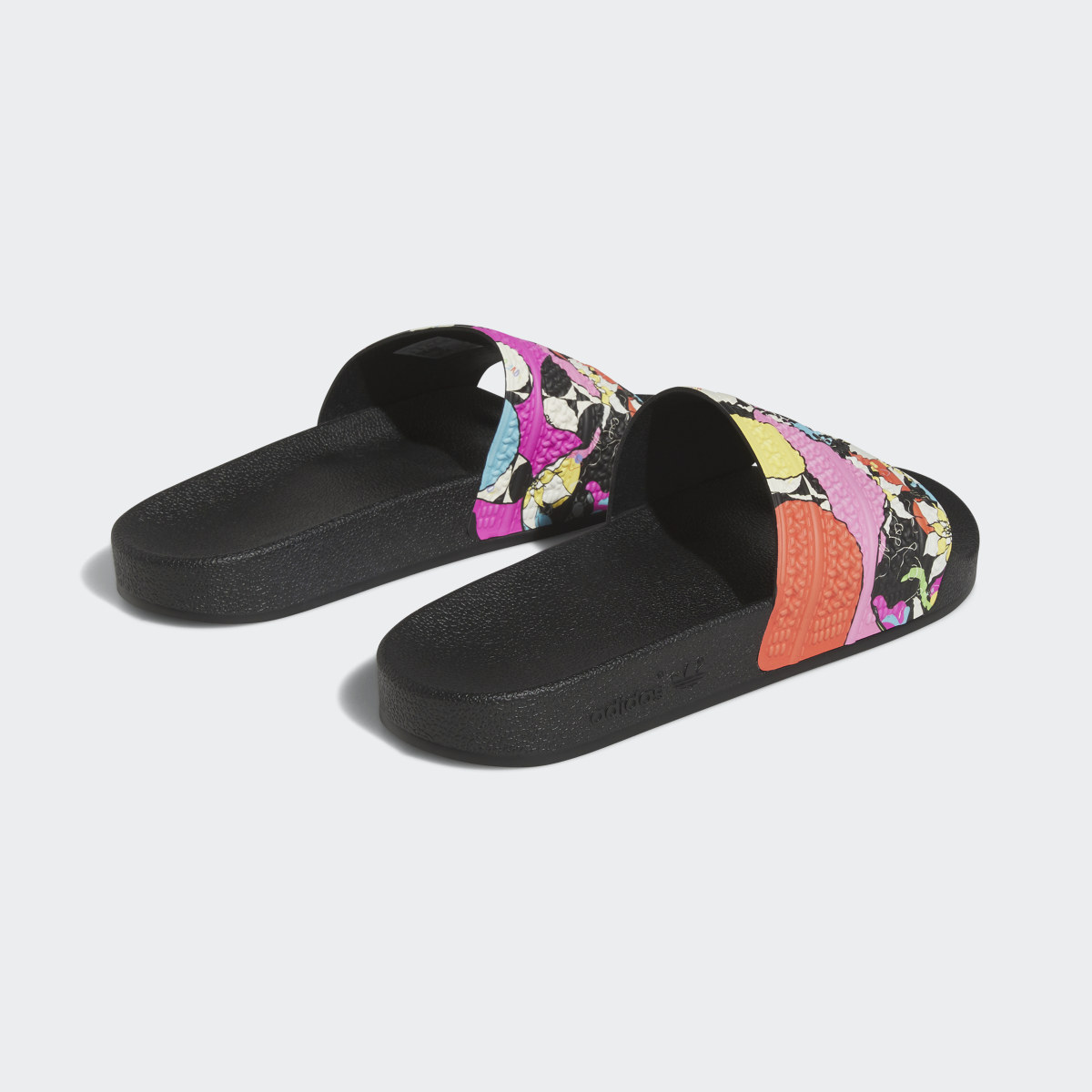 Adidas Adilette Pride Slides. 6