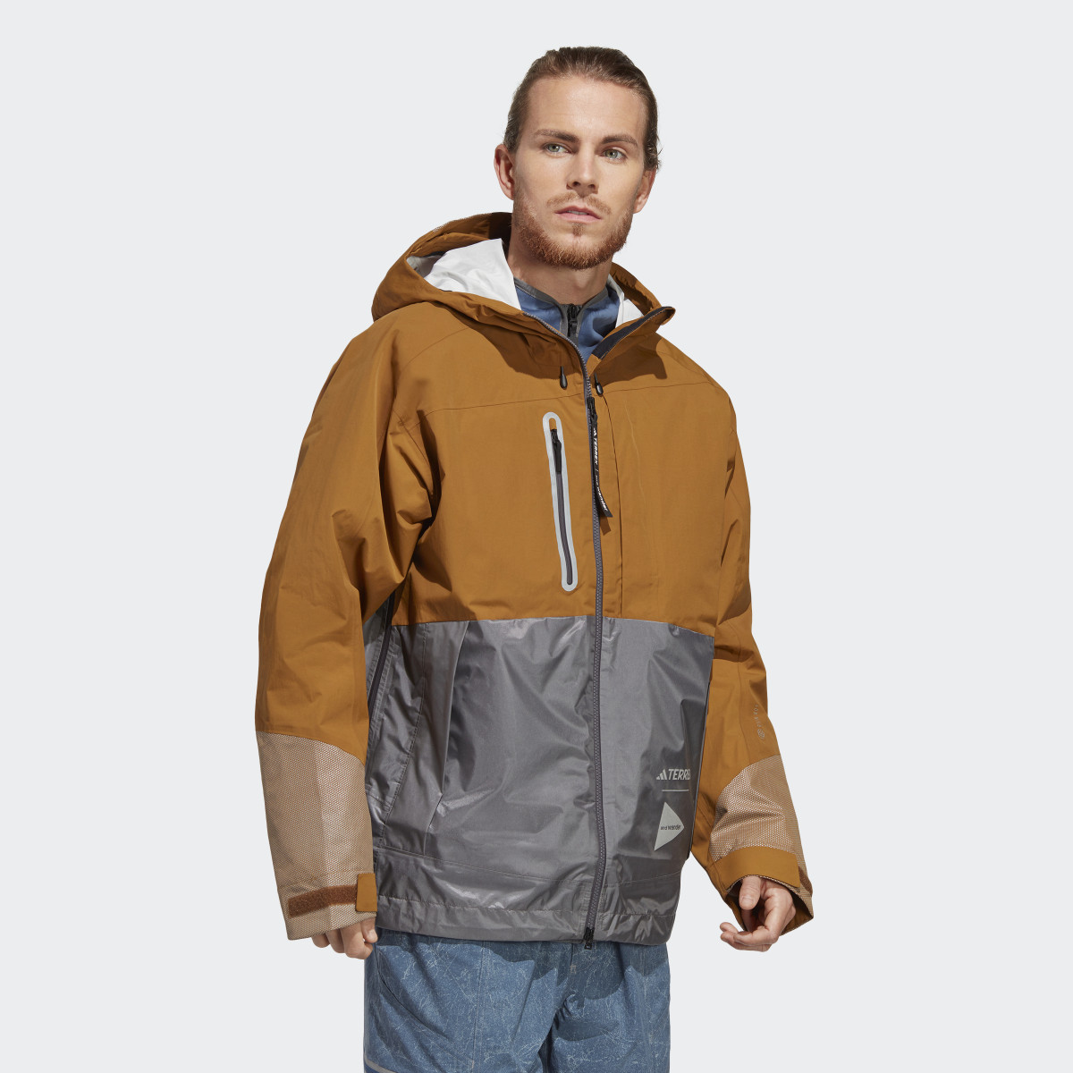 Adidas TERREX + and wander Xploric RAIN.RDY Regenjacke. 4