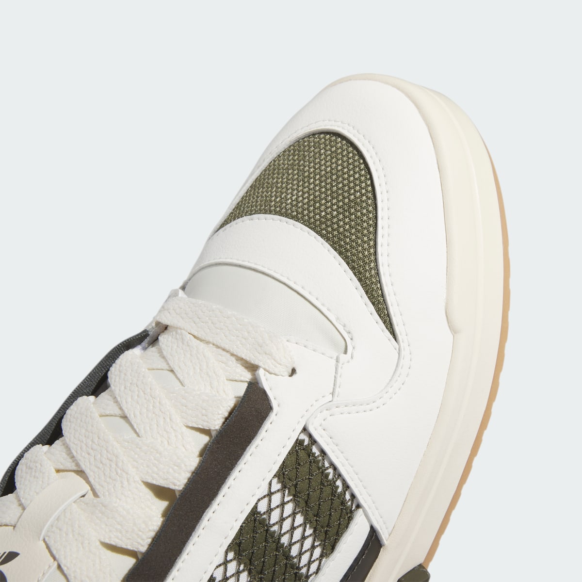 Adidas Chaussure Forum Mod Low. 9