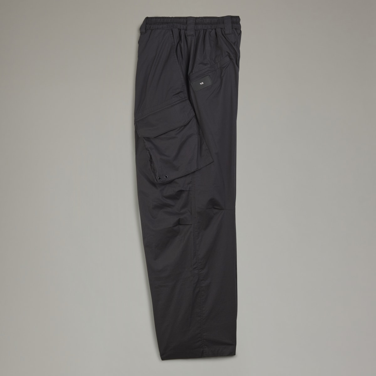 Adidas RIPSTOP PANTS. 5