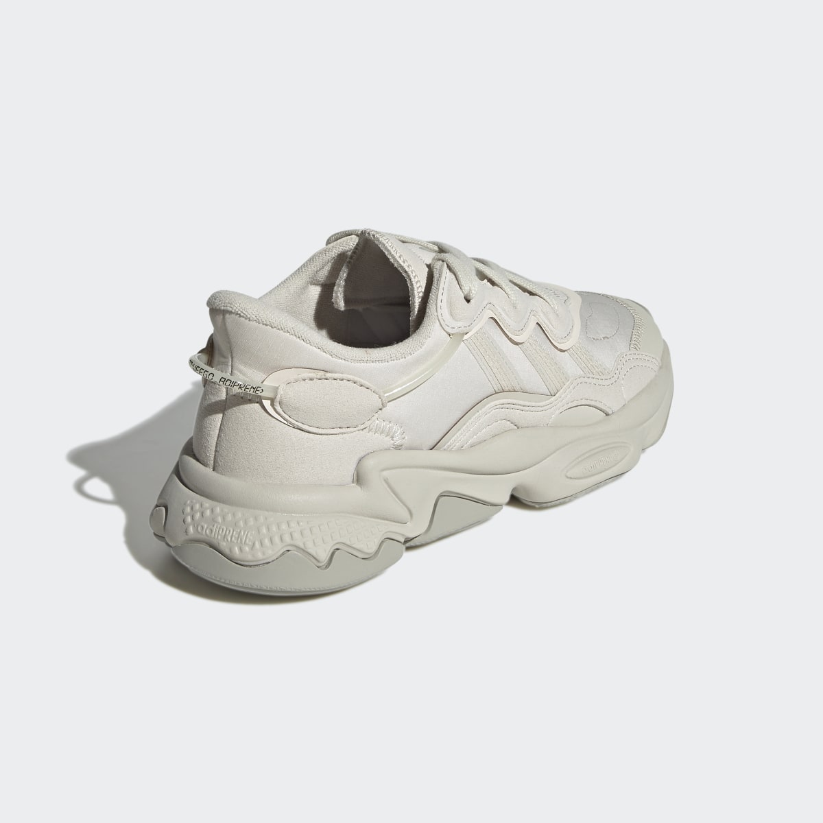 Adidas OZWEEGO Schuh. 6