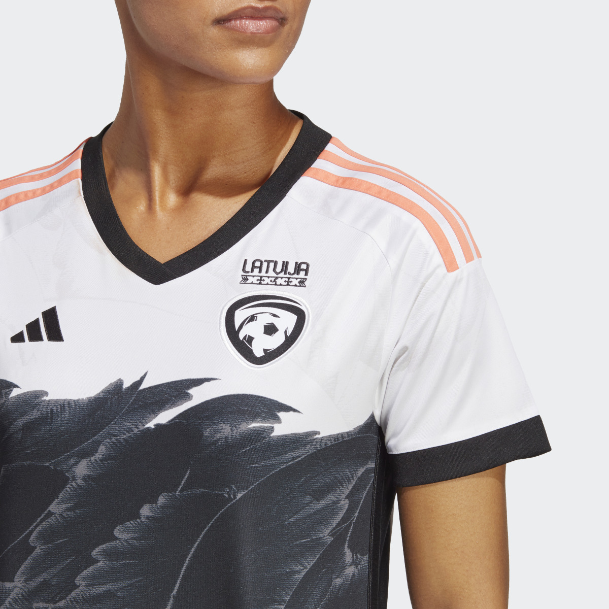 Adidas Camiseta segunda equipación selección femenina Letonia 23. 7