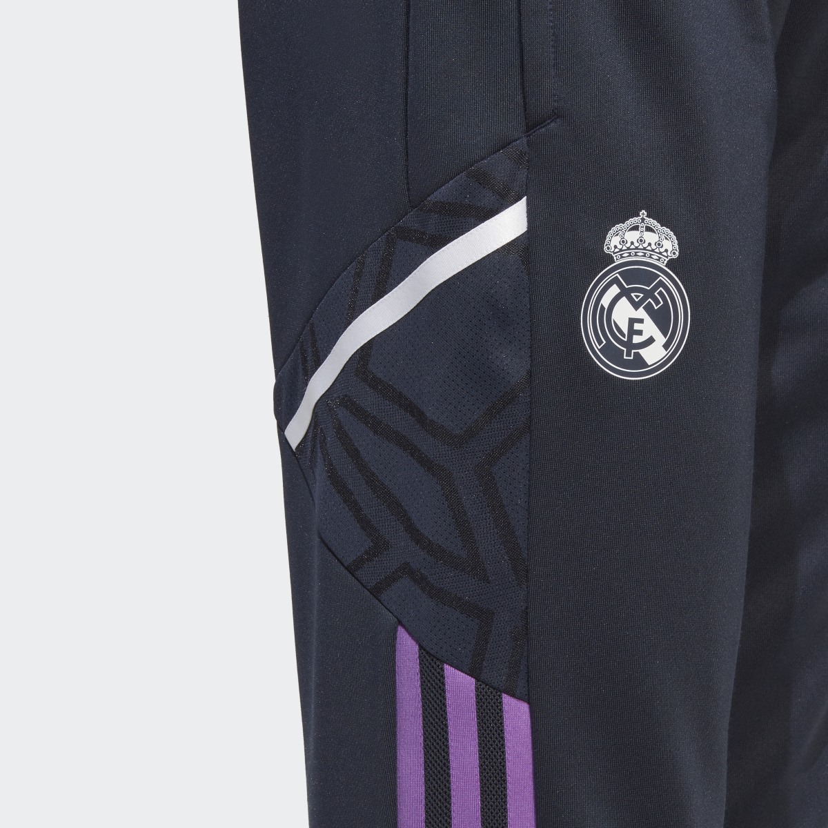 Adidas Real Madrid Condivo 22 Training Pants. 5