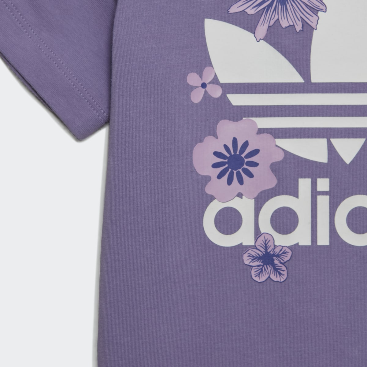 Adidas Conjunto camiseta y mallas Floral. 7