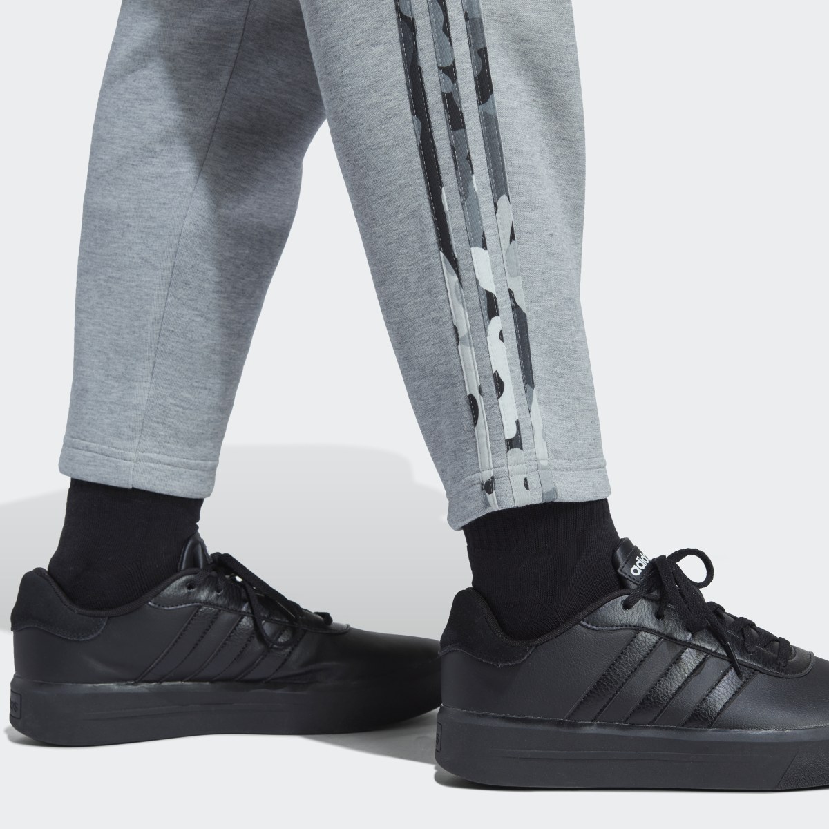 Adidas Graphic Pants. 5