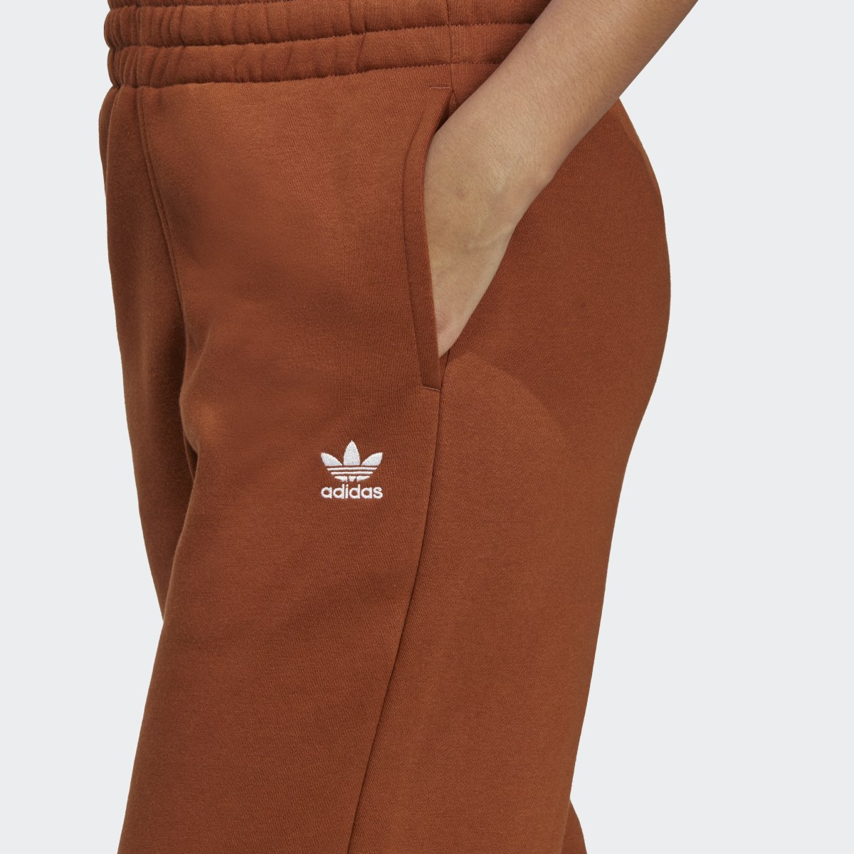 Adidas Joggers. 5