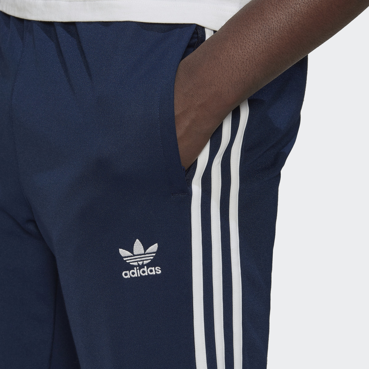Adidas Adicolor Classics Cut Line Pants. 6