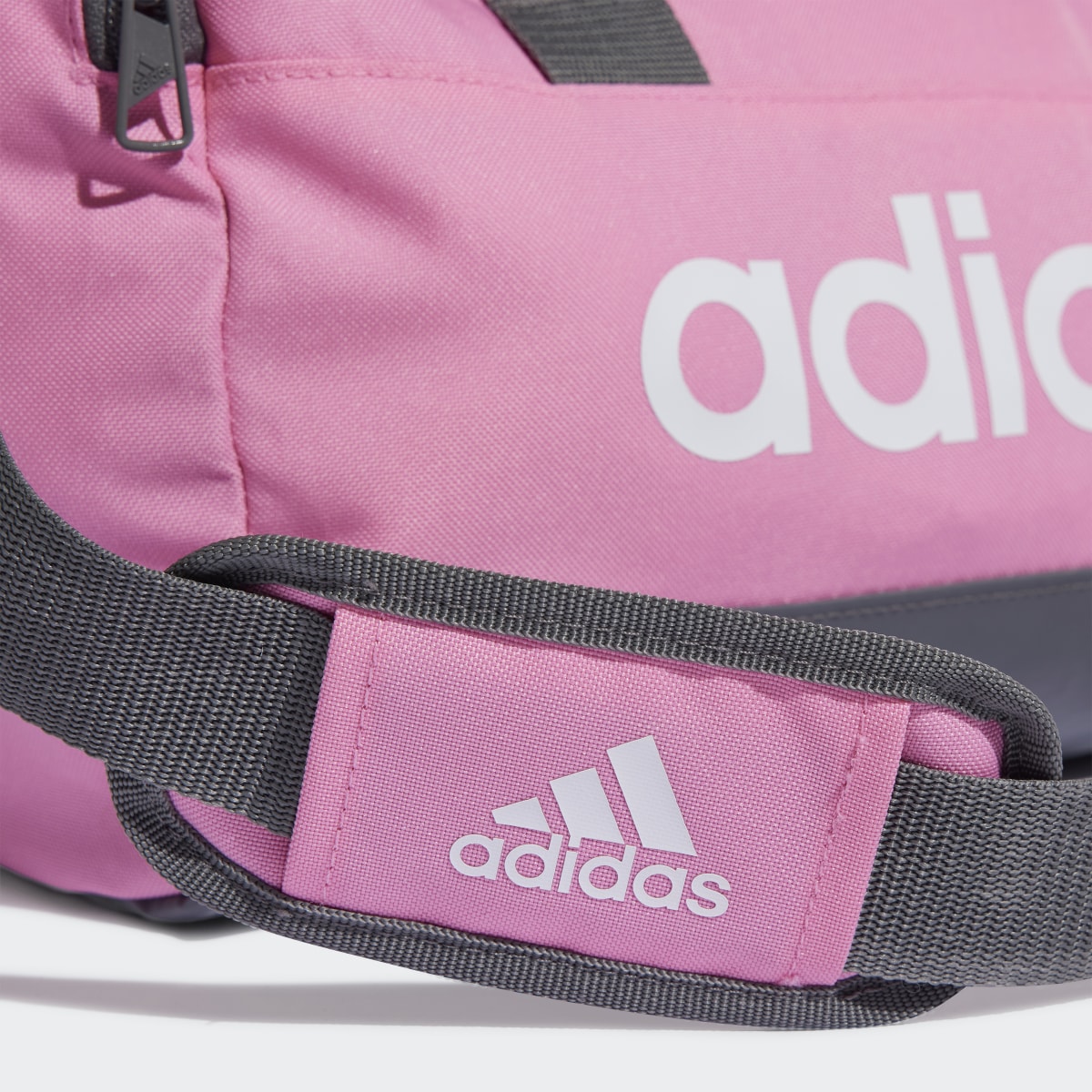 Adidas Maleta Deportiva Essentials Logo Extra pequeña. 7