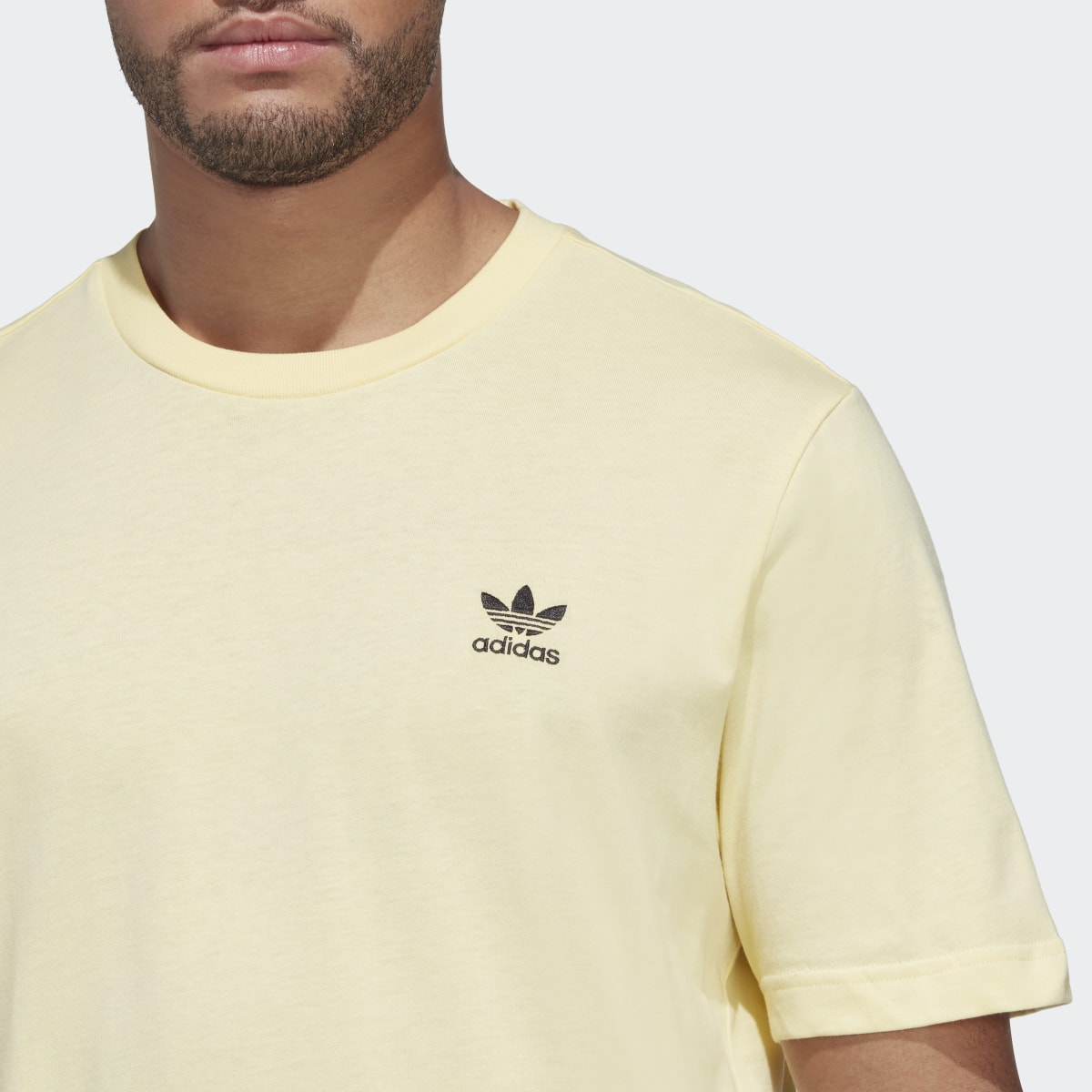 Adidas Trefoil Essentials Tee. 6