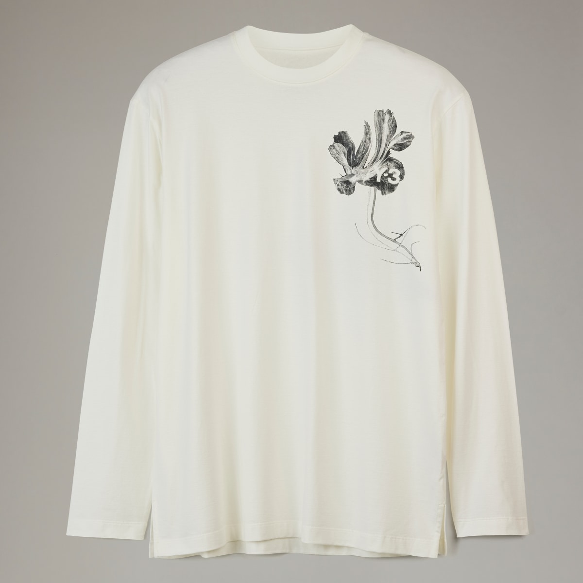 Adidas Y-3 Graphic Long Sleeve Tee. 5