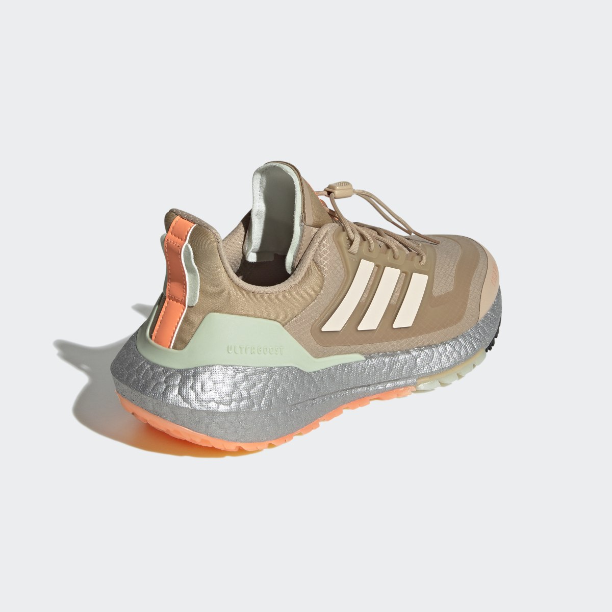 Adidas Scarpe Ultraboost 22 COLD.RDY 2.0. 6