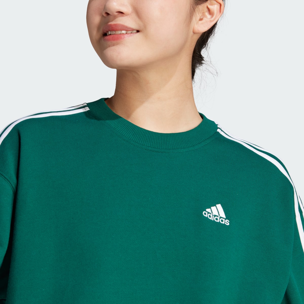 Adidas Sudadera Essentials 3 Franjas. 6