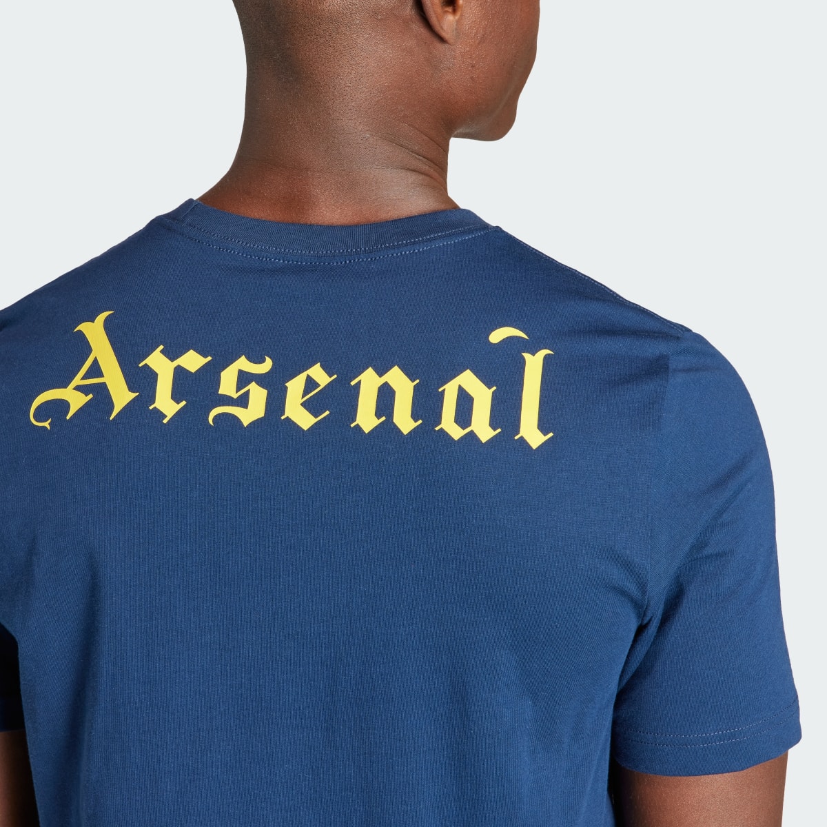 Adidas Arsenal Essentials Trefoil Tee. 7