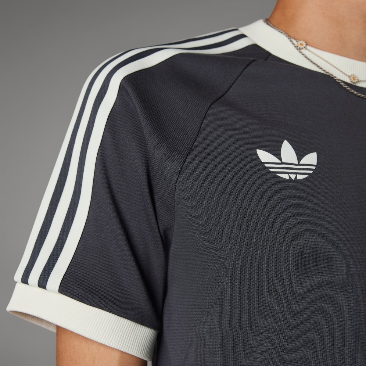 Adidas Germany Adicolor Classics 3-Stripes T-Shirt. 6