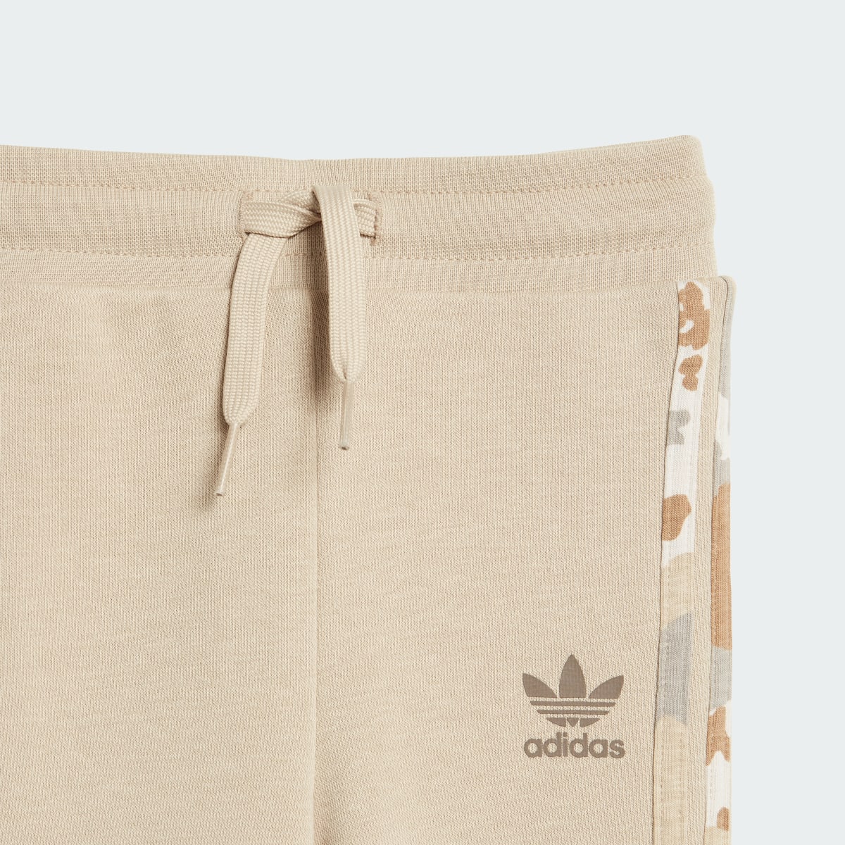 Adidas Conjunto chaqueta con capucha y pantalón Camo. 8