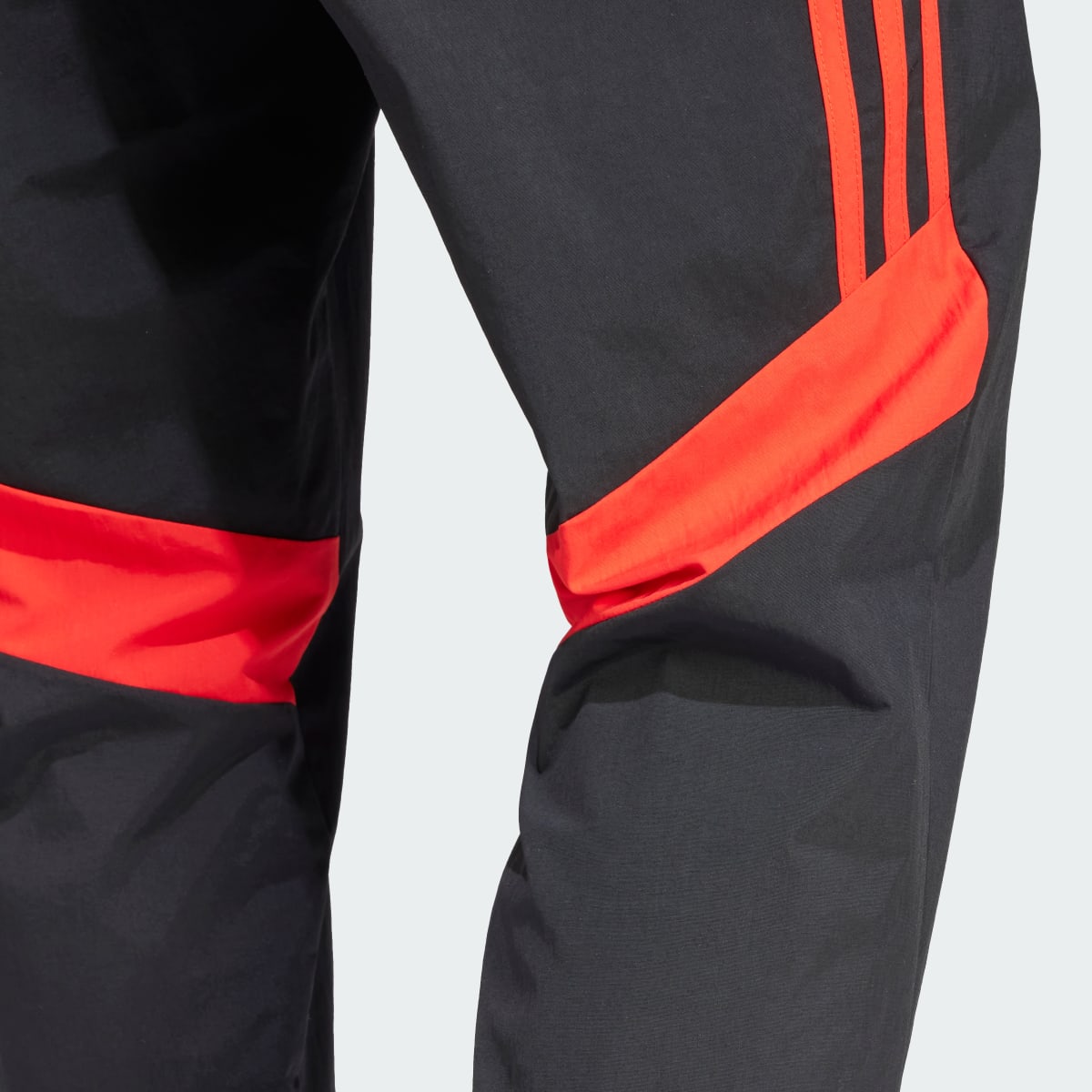 Adidas Pantalón Predator 30th Anniversary Woven. 7