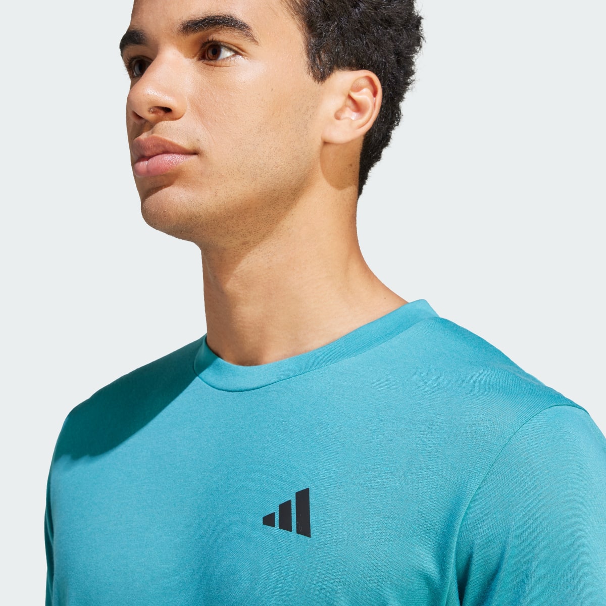 Adidas T-shirt da allenamento Train Essentials Feelready. 6