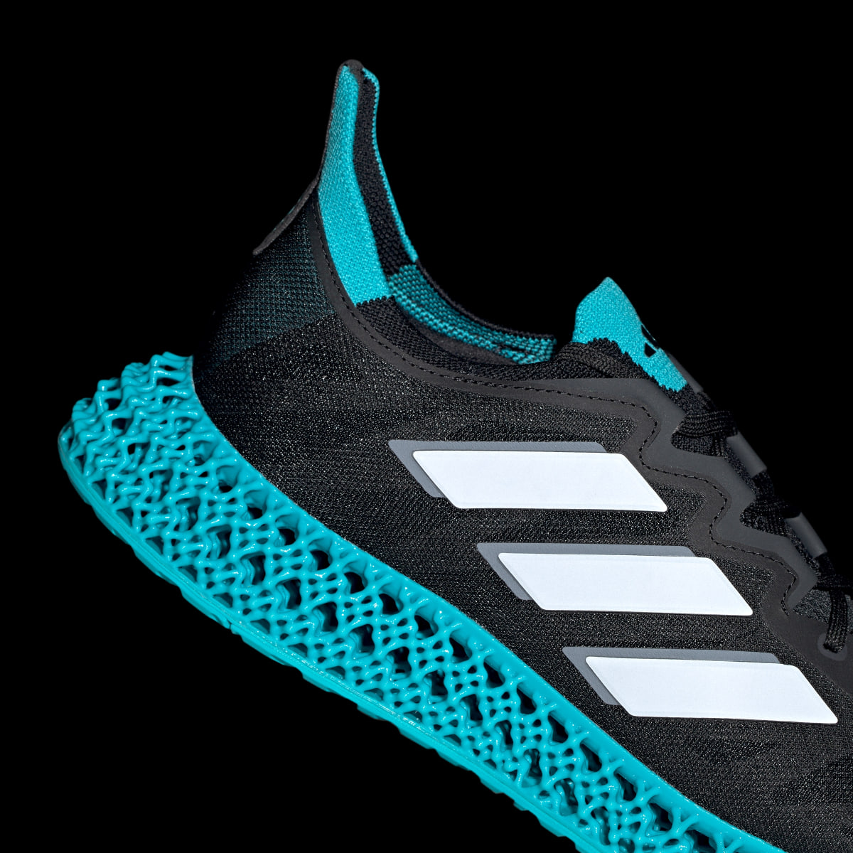 Adidas Zapatilla 4DFWD 3 Running. 12