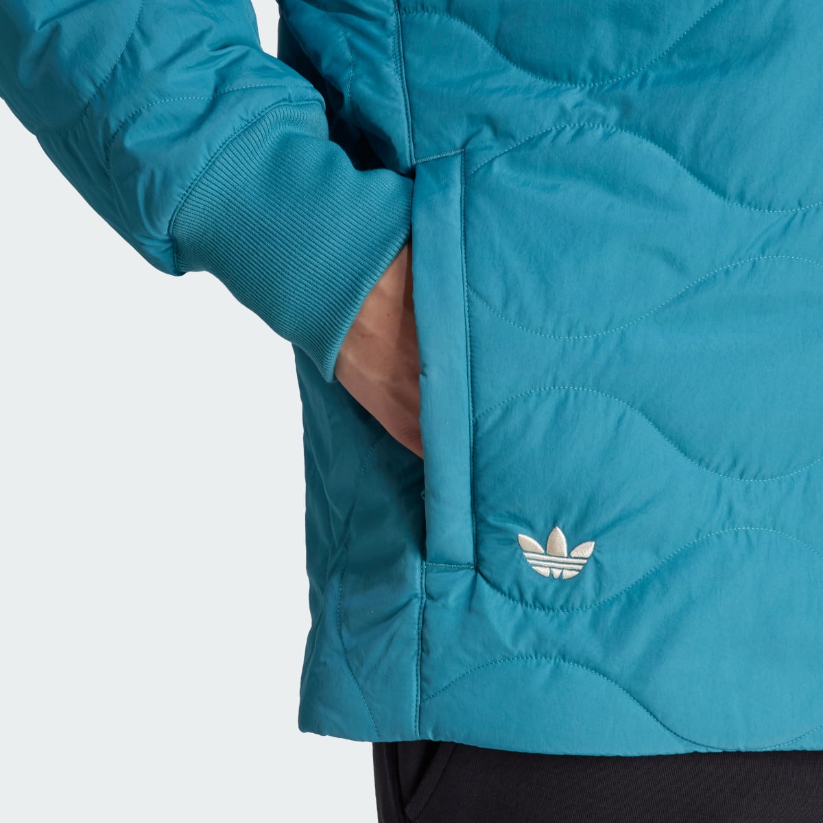 Adidas Adicolor Neuclassics Jacket. 8