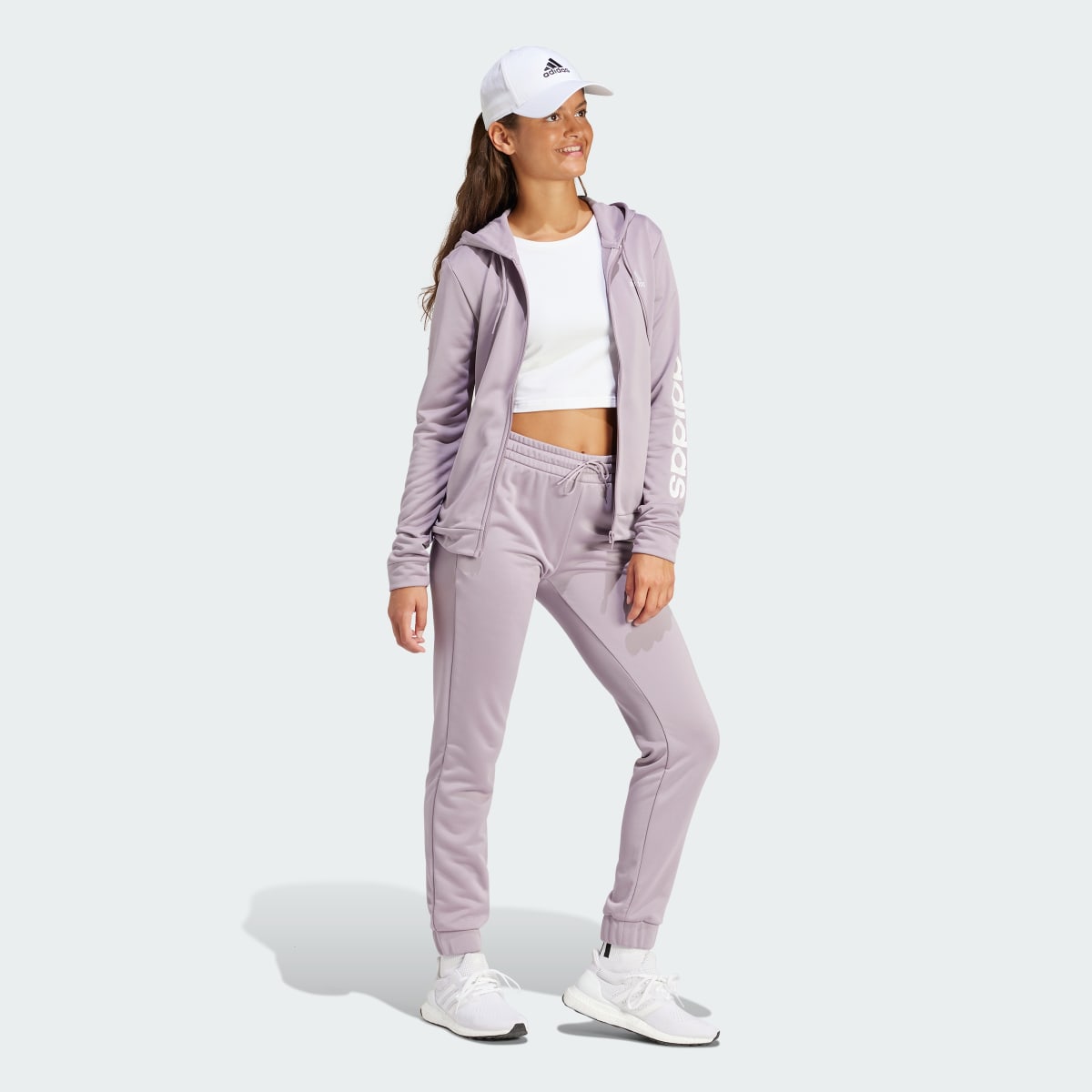 Adidas Tracksuit Lineal. 4