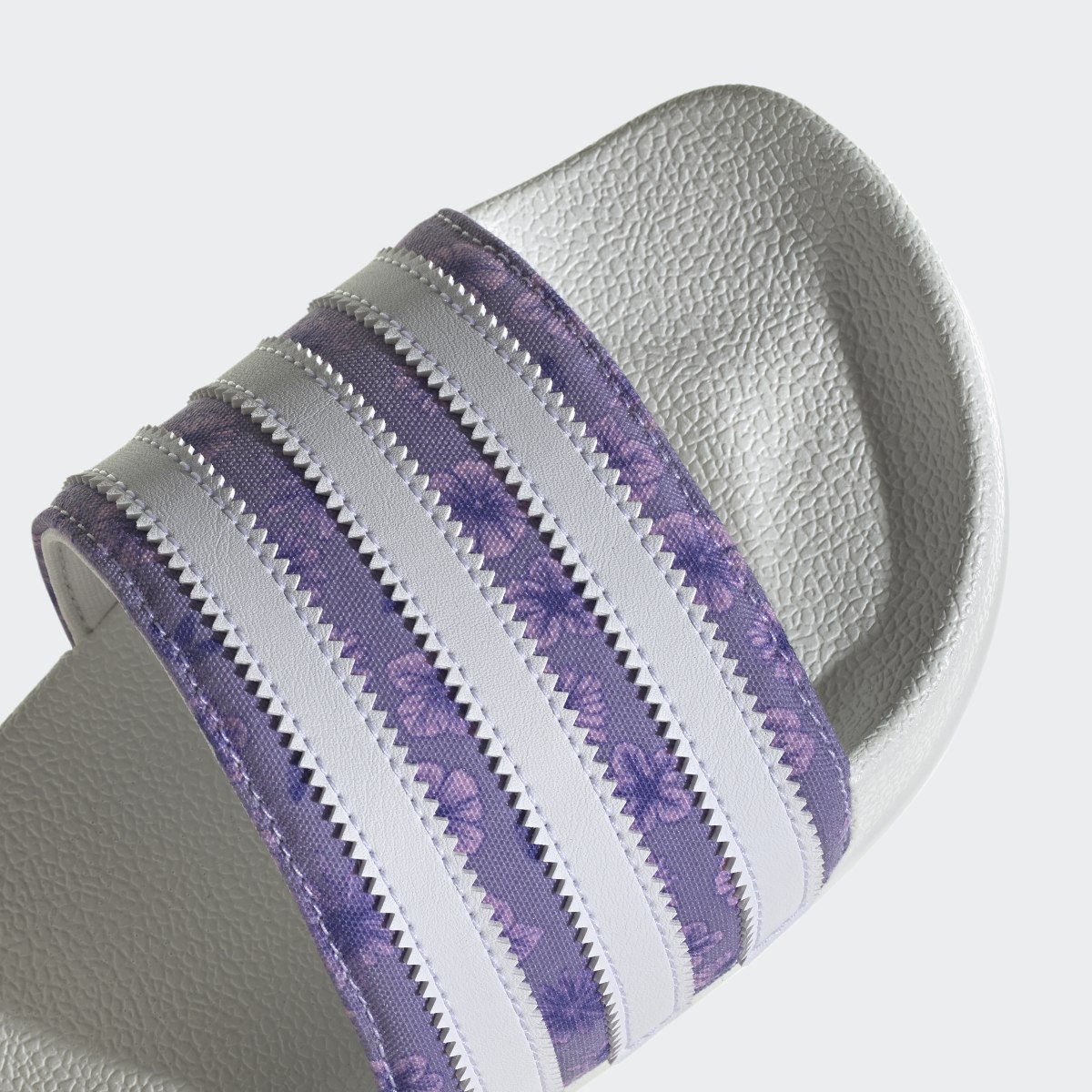 Adidas Adilette Slides. 8