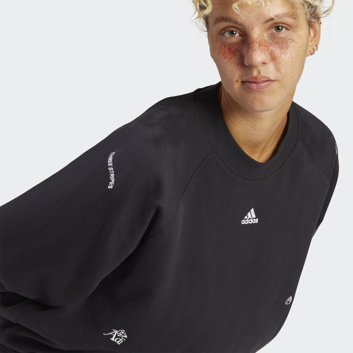 Adidas Oversized Crewneck Sweatshirt with Healing Crystal-Inspired Graphics. 6
