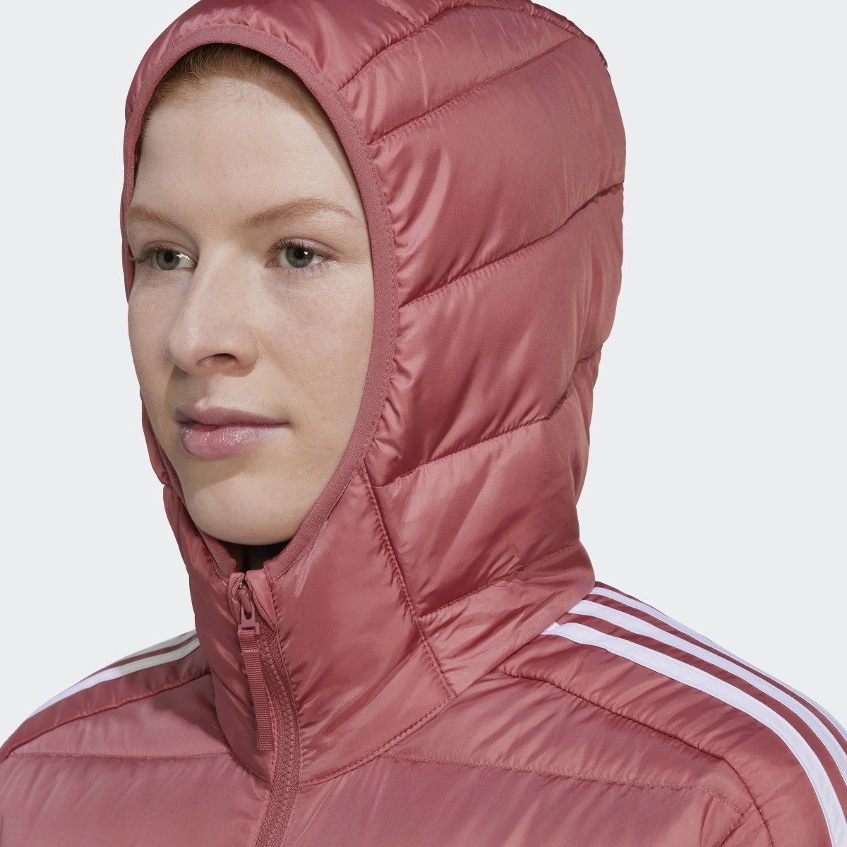 Adidas Essentials Dolgulu Parka. 9