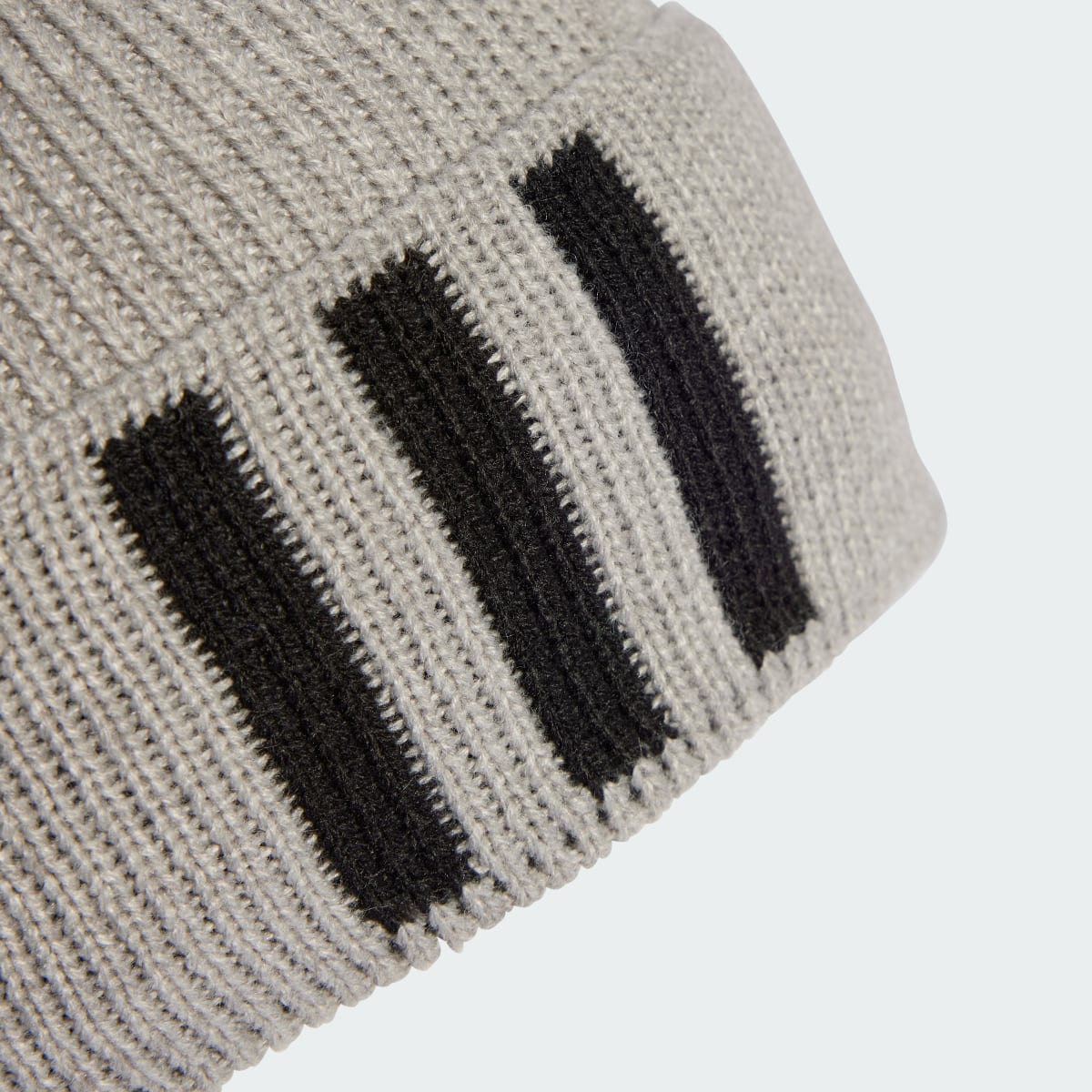Adidas 3-Stripes Beanie. 4