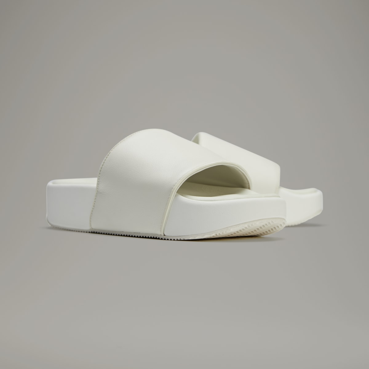 Adidas Y-3 Slides. 6