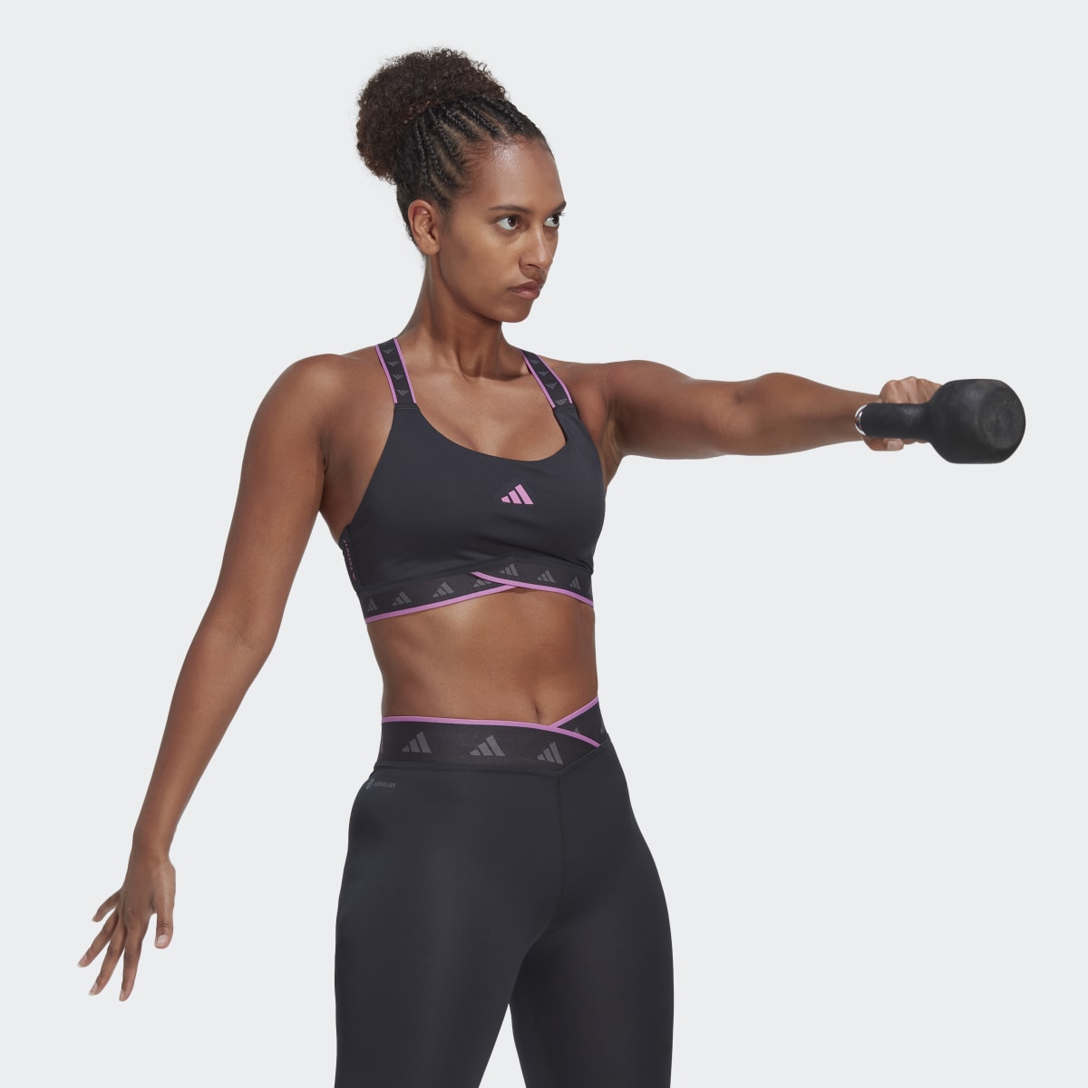 Adidas Powerimpact Training Medium-Support Techfit Bra. 4