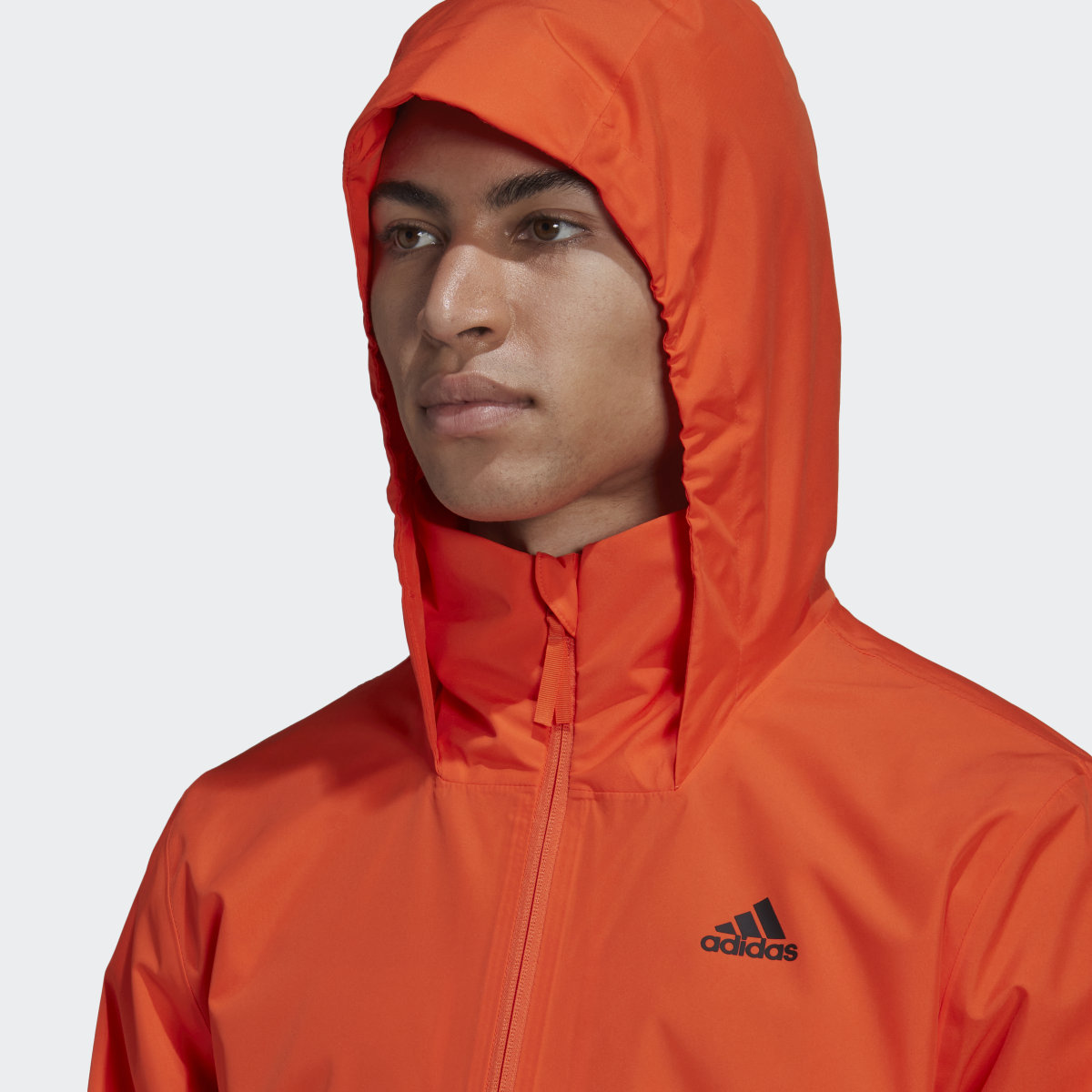 Adidas BSC 3-Streifen RAIN.RDY Regenjacke. 7