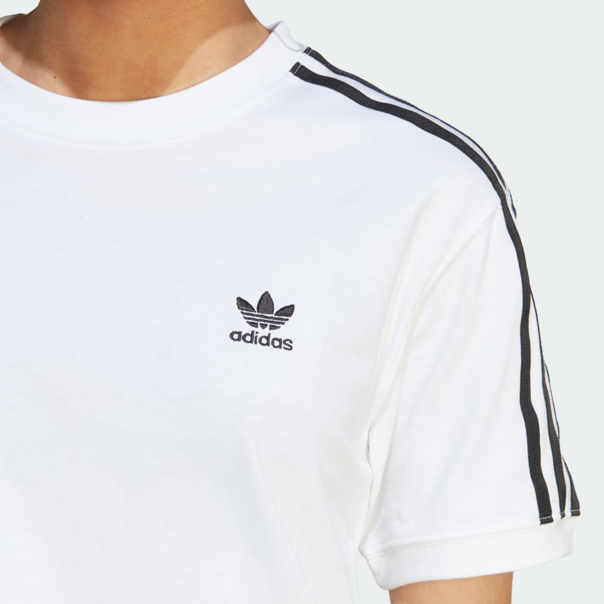 Adidas Camiseta Adicolor Classics 3 bandas. 6