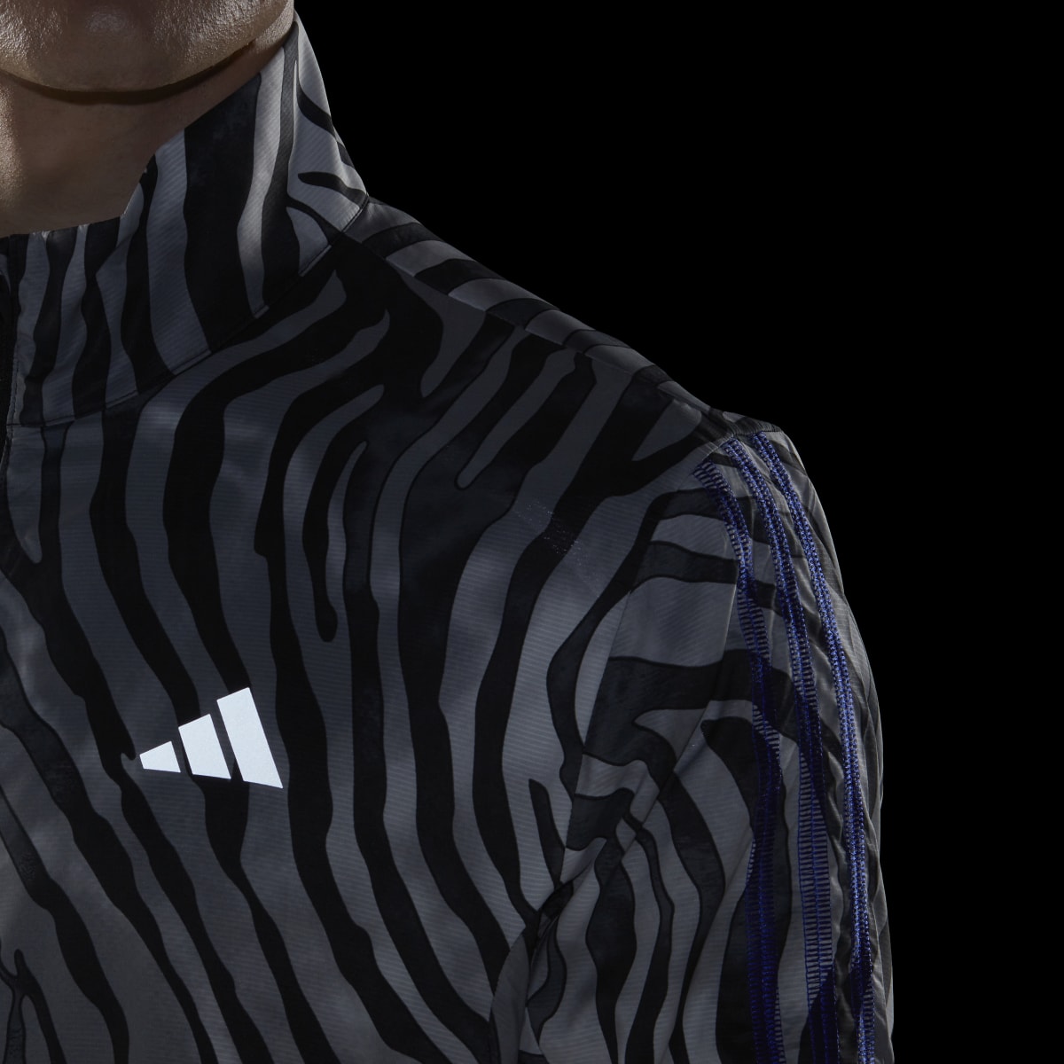 Adidas Break the Norm 1/2 Zip Oberteil. 8