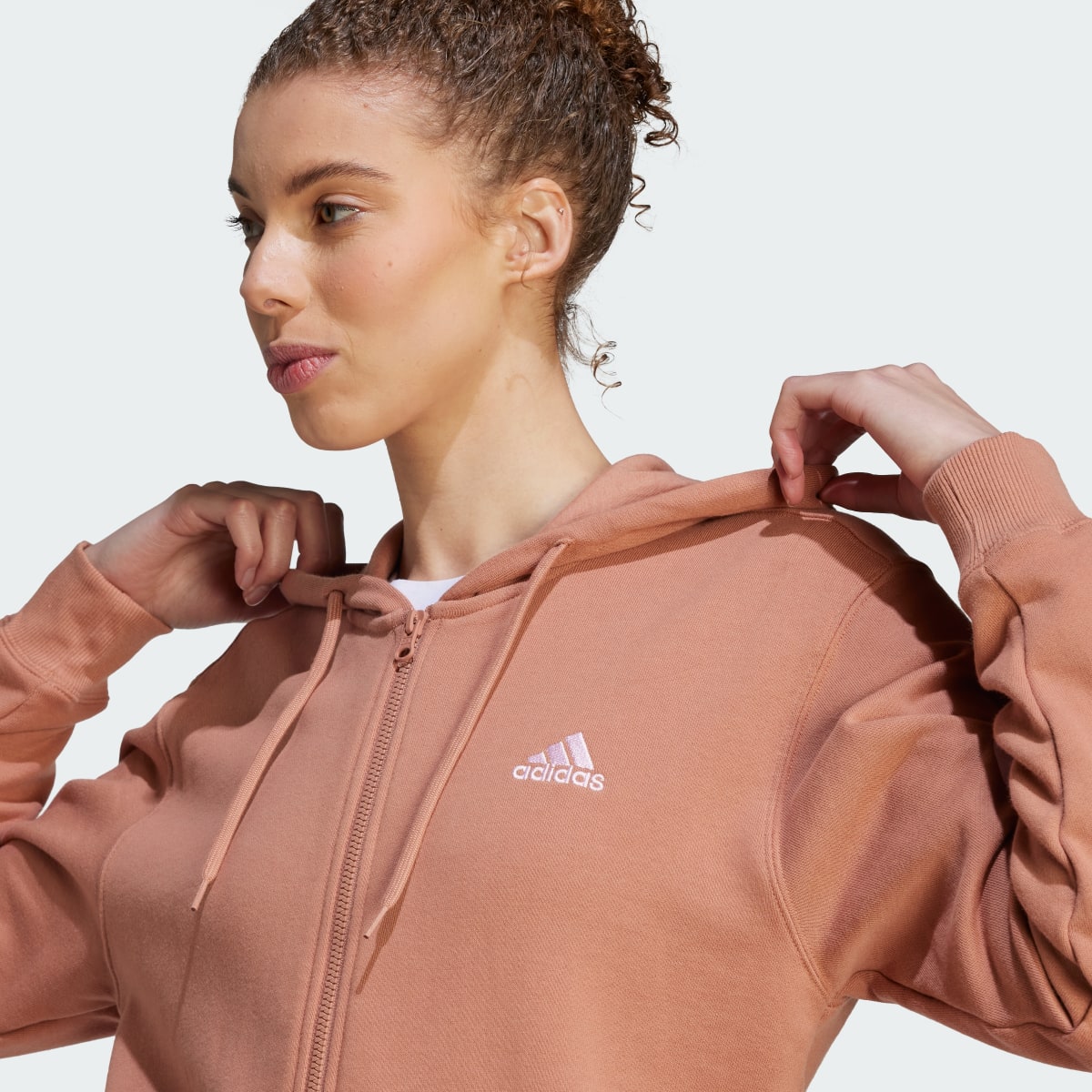 Adidas Veste à capuche entièrement zippée en molleton Essentials Linear (Grandes tailles). 6