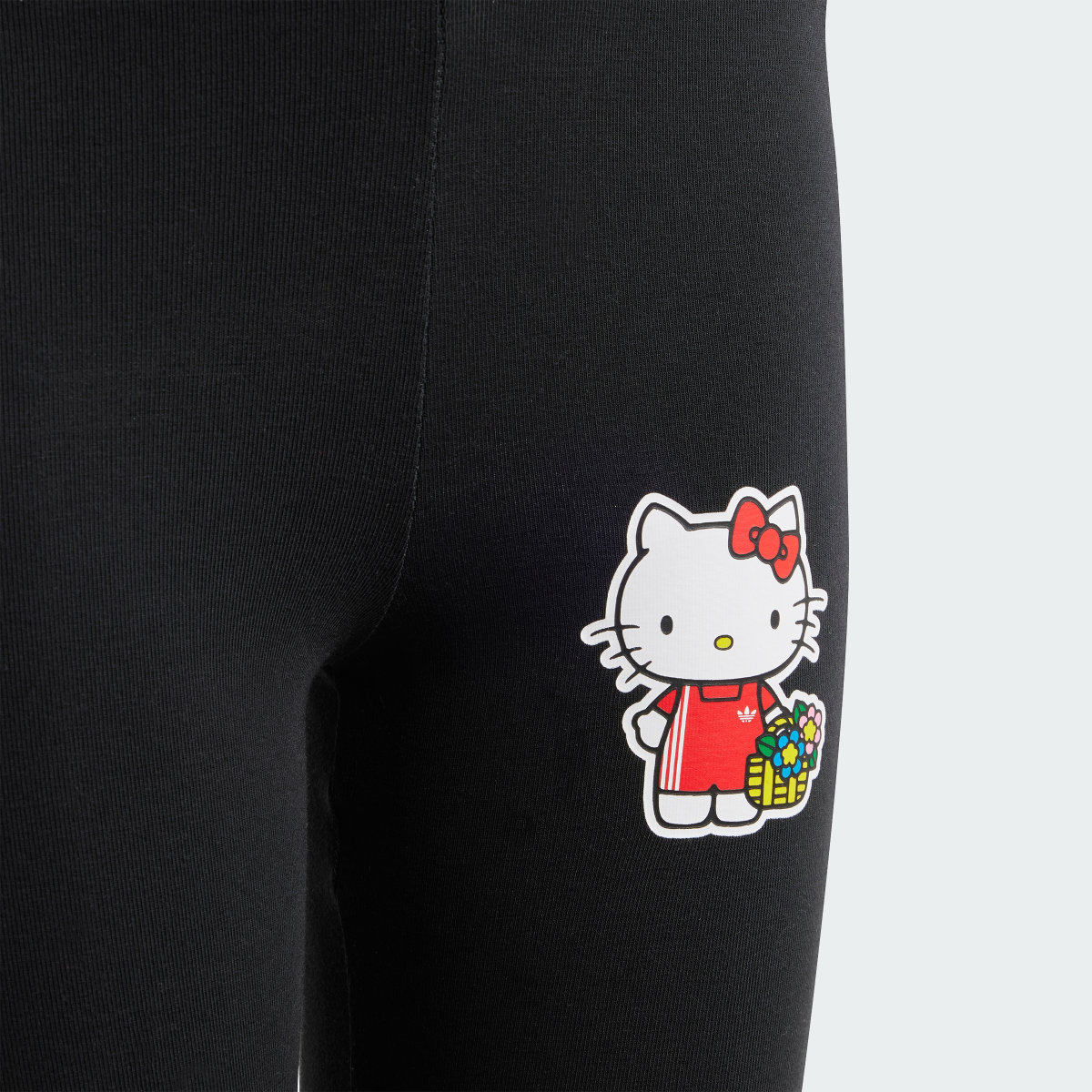 Adidas Conjunto de Vestido tipo Playera adidas Originals x Hello Kitty. 8