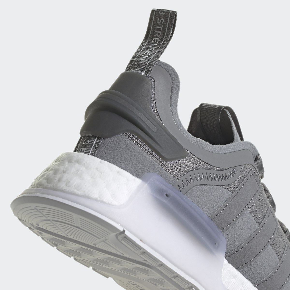 Adidas Chaussure NMD_V3. 10