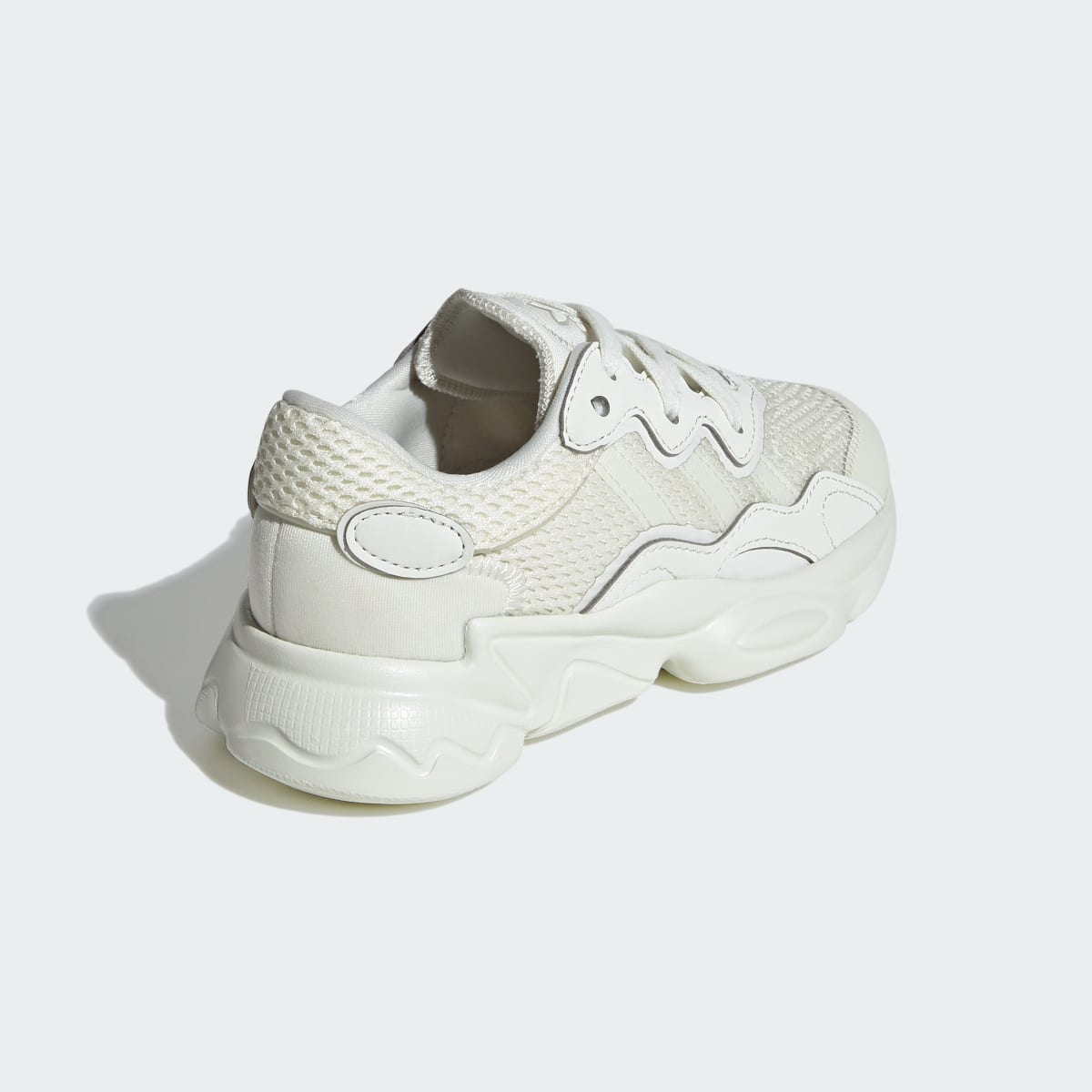 Adidas OZWEEGO Shoes Kids. 6