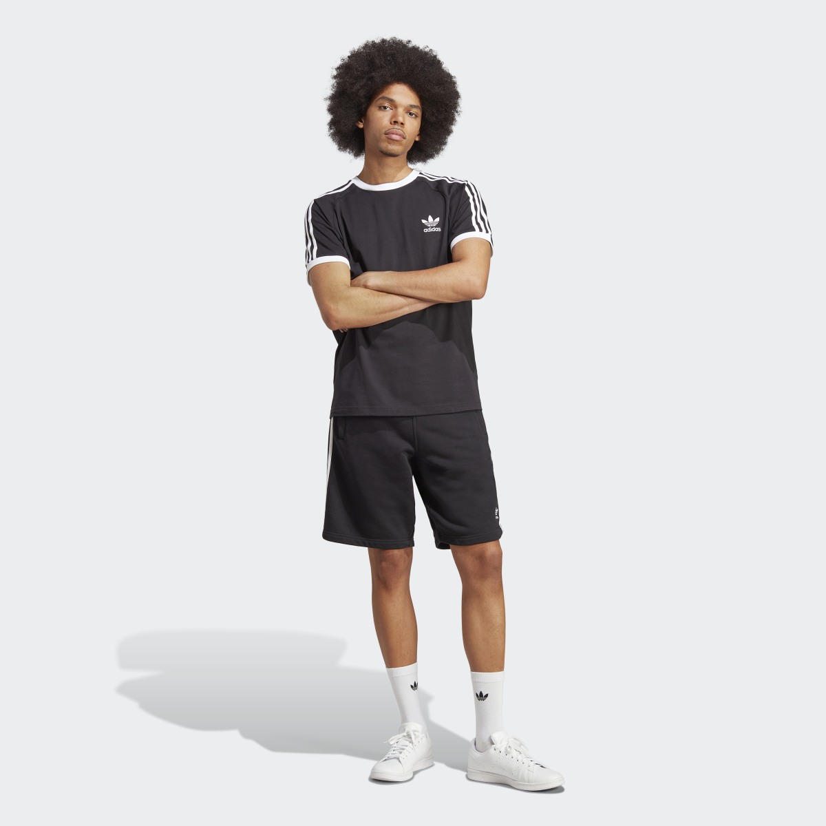 Adidas Adicolor Classics 3-Stripes Tişört. 4