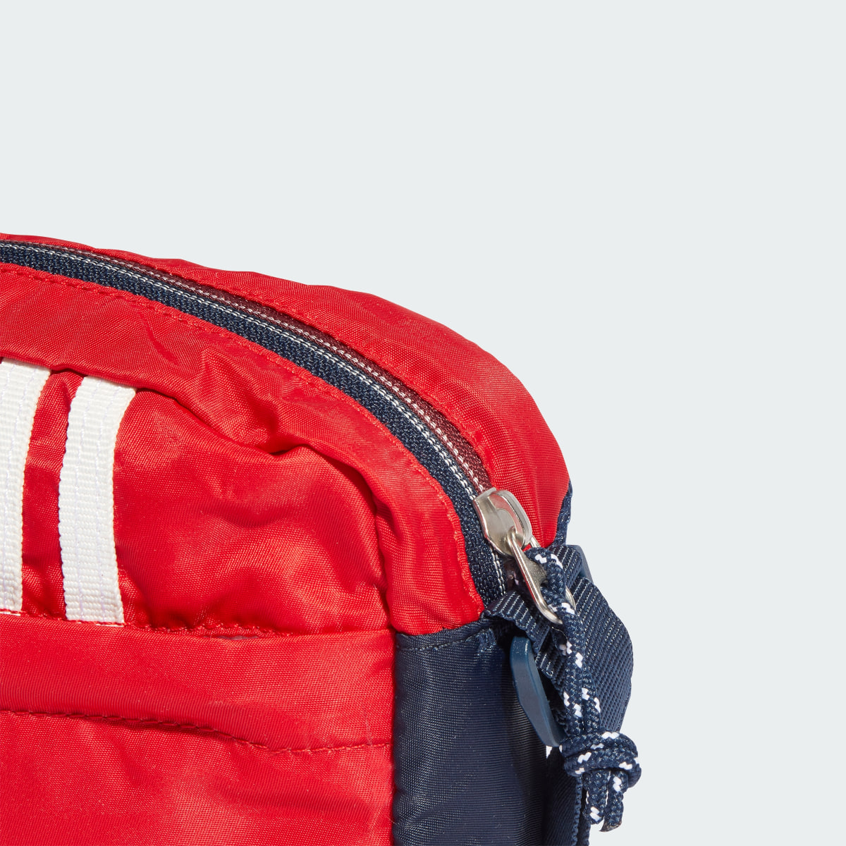 Adidas Adicolor Archive Festival Bag. 7