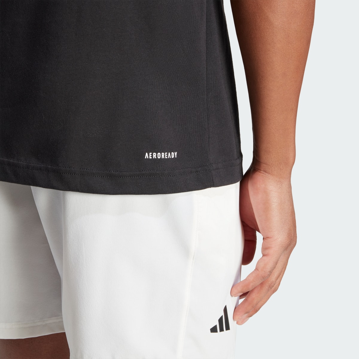 Adidas Playera de Tenis Aeroready Logo Block Estampada. 8