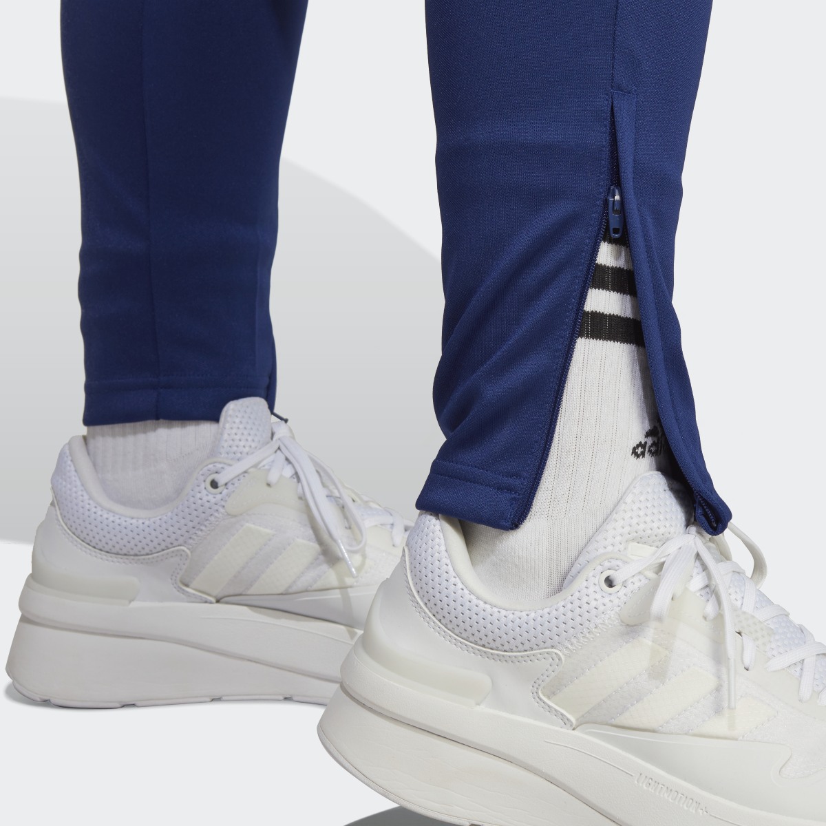Adidas Pantalon Tiro. 6