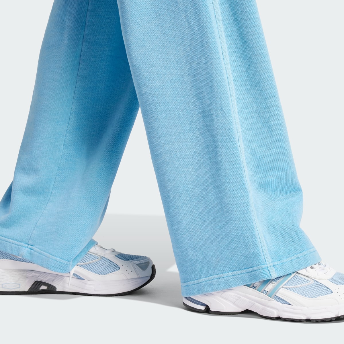Adidas Spodnie dresowe Essentials+. 6