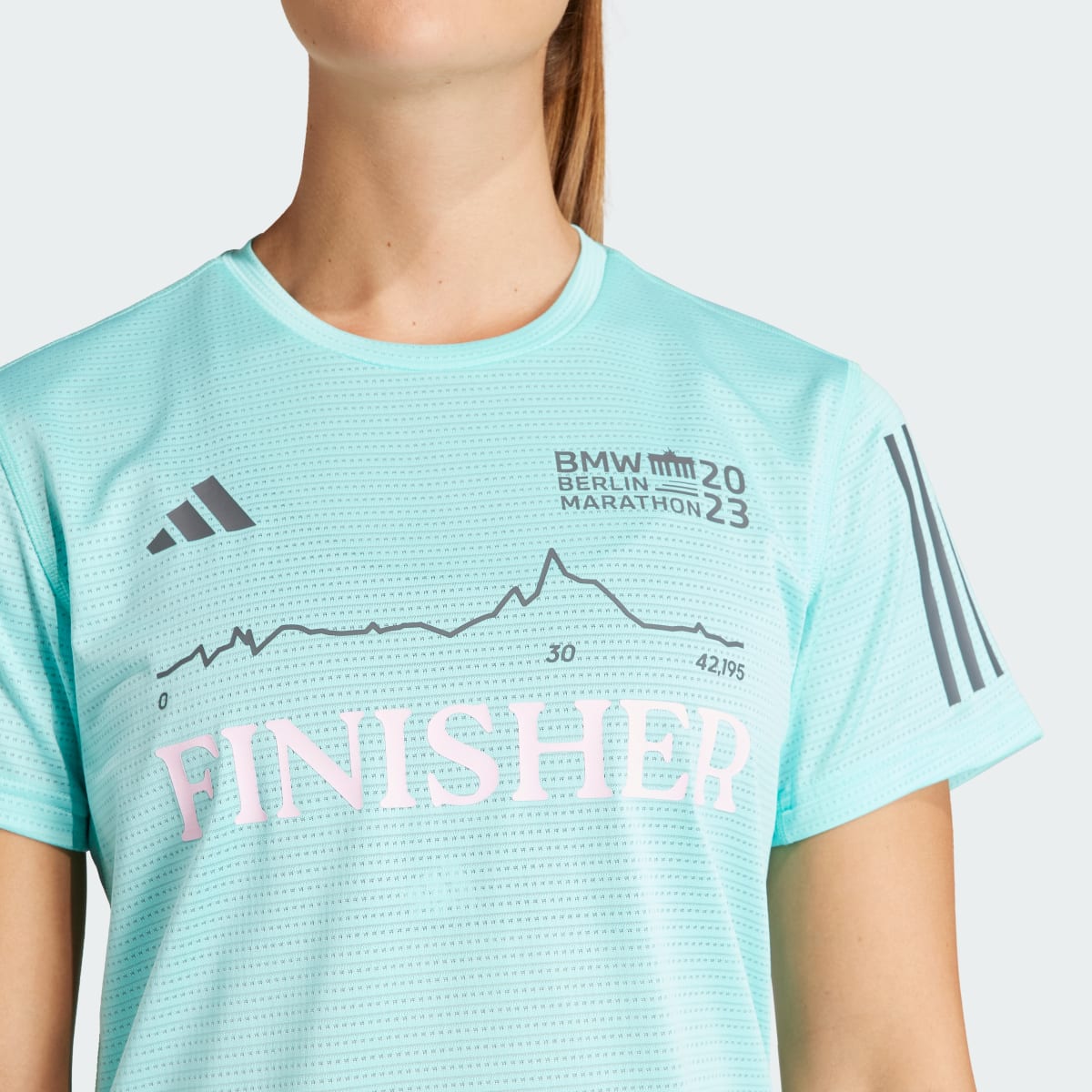 Adidas BMW BERLIN MARATHON 2023 Finisher Event T Shirt IT7743