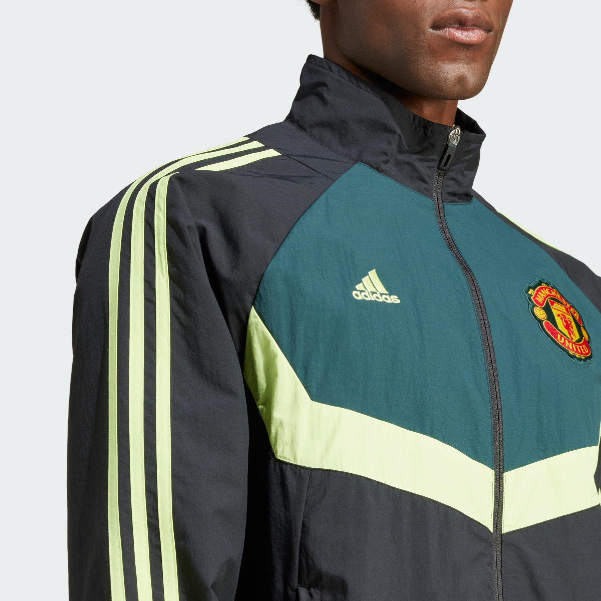 Adidas Manchester United Woven Track Top. 7