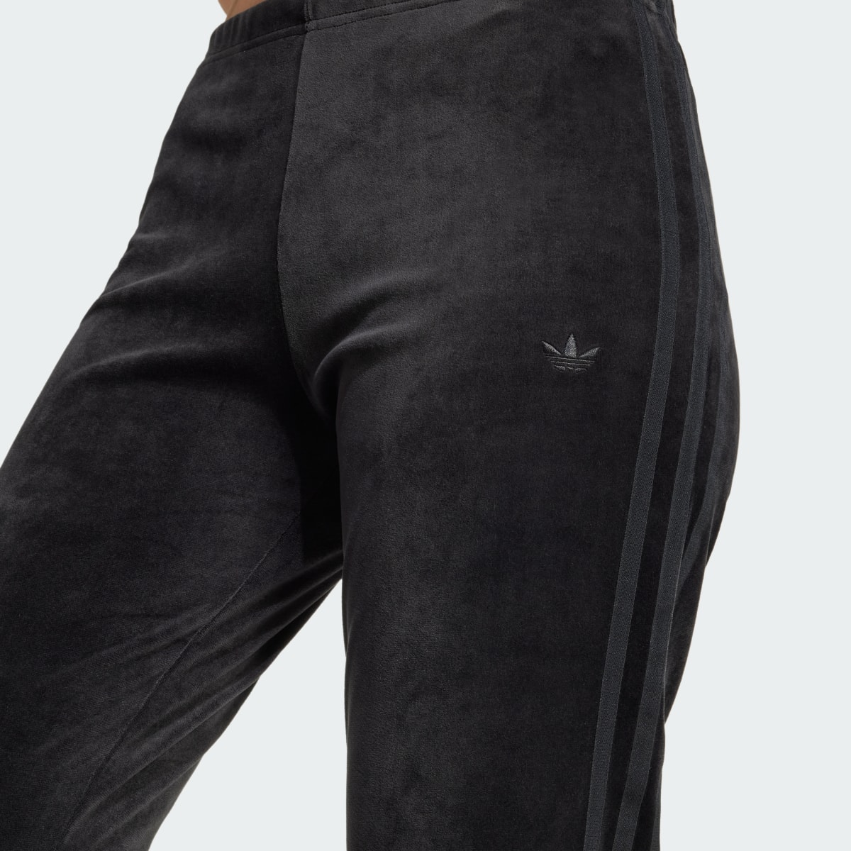 Adidas Pantalon évasé velours froissé. 5