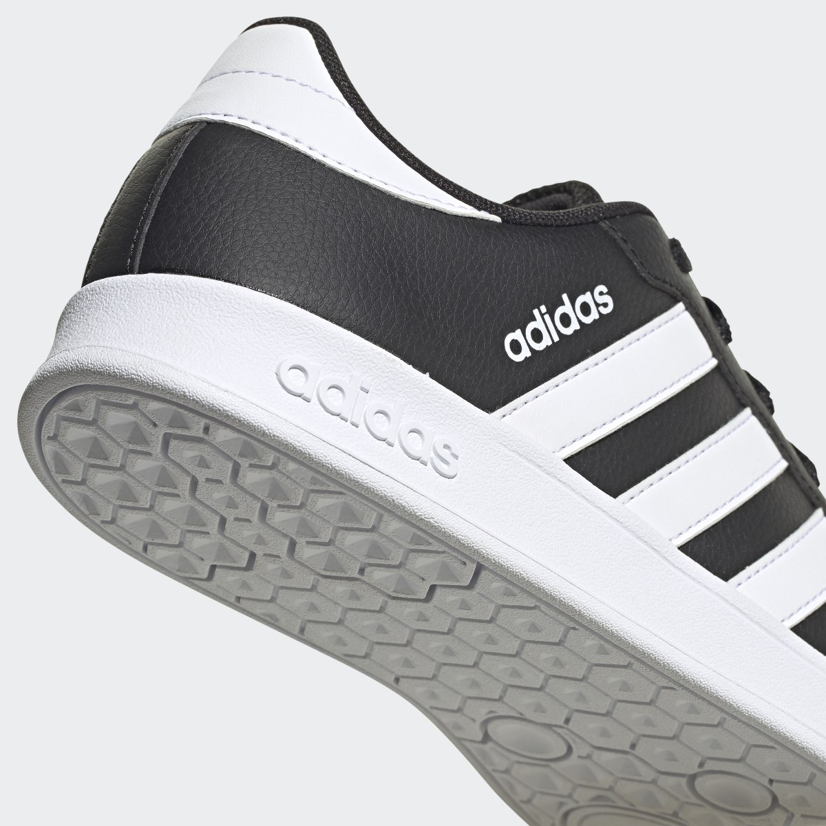 Adidas Breaknet Schuh. 10