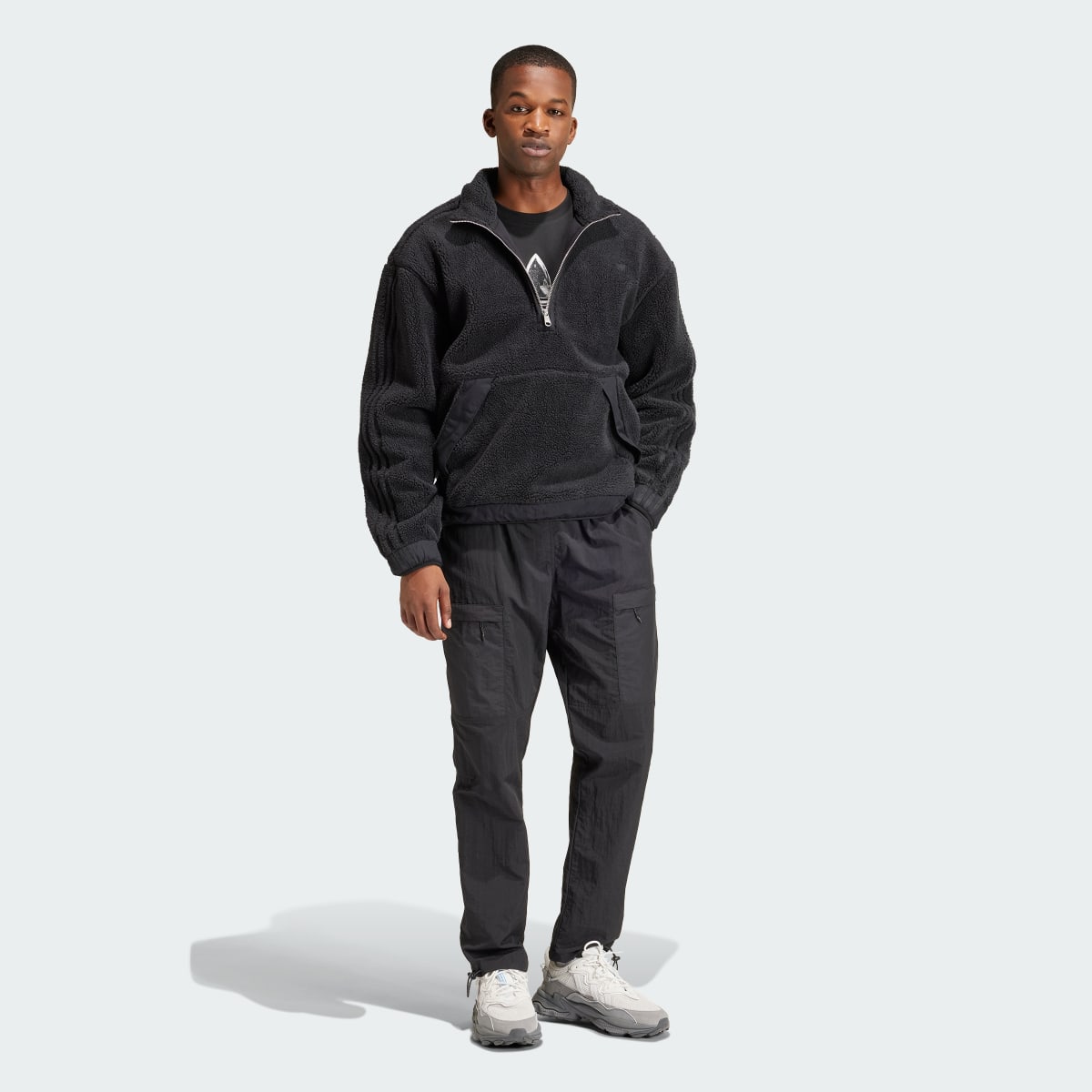 Adidas Haut 1/2 zip Premium Essentials+. 4