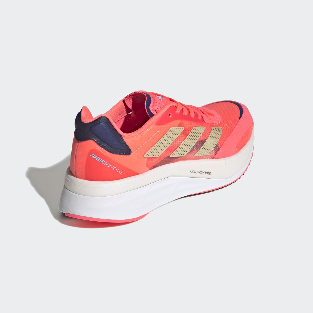 Adidas Tenis Adizero Boston 10. 6