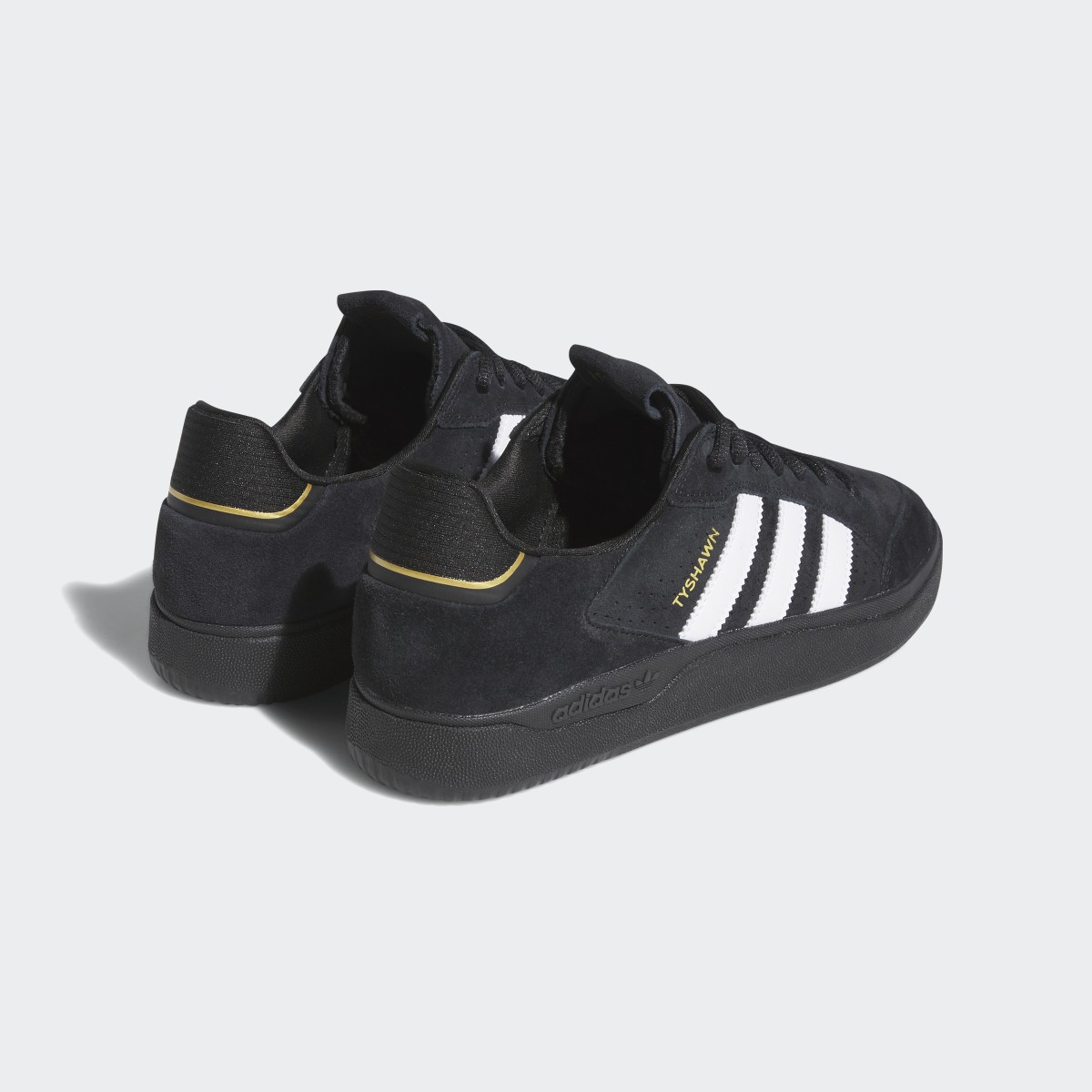 Adidas Tyshawn Low Shoes. 6