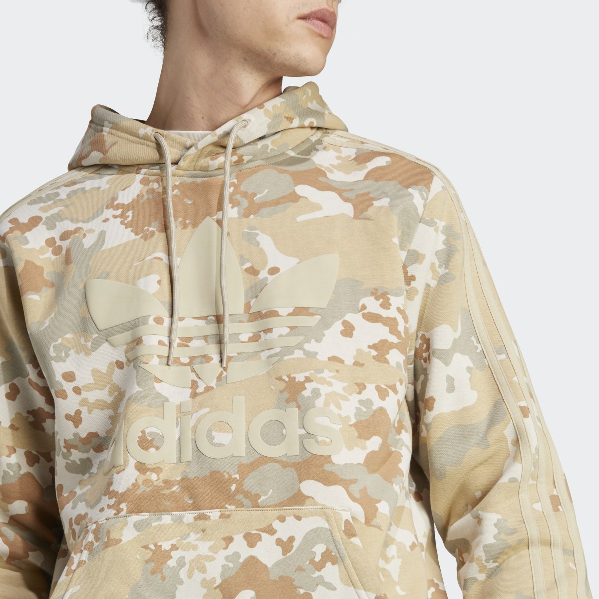 Adidas Sweat-shirt à capuche graphisme camouflage. 6